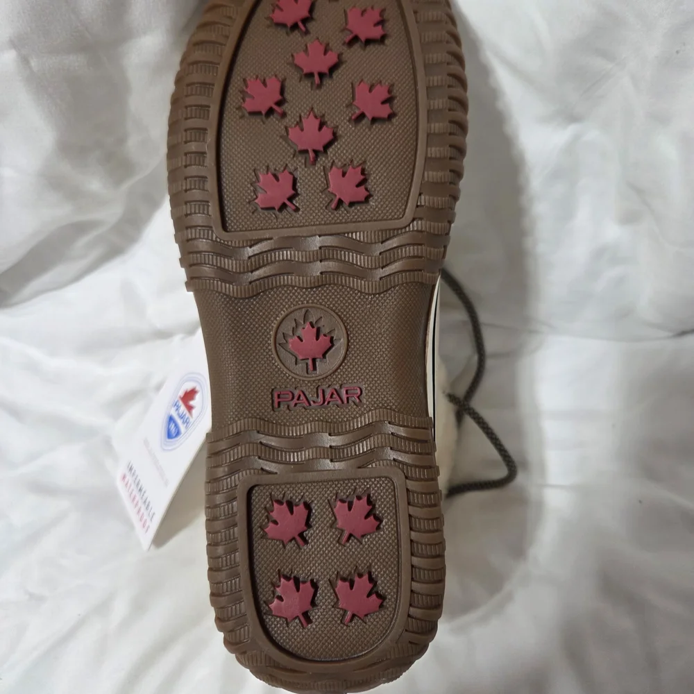 Pajar Beige Winter Boots with Fur Trim - Picture 5 of 6